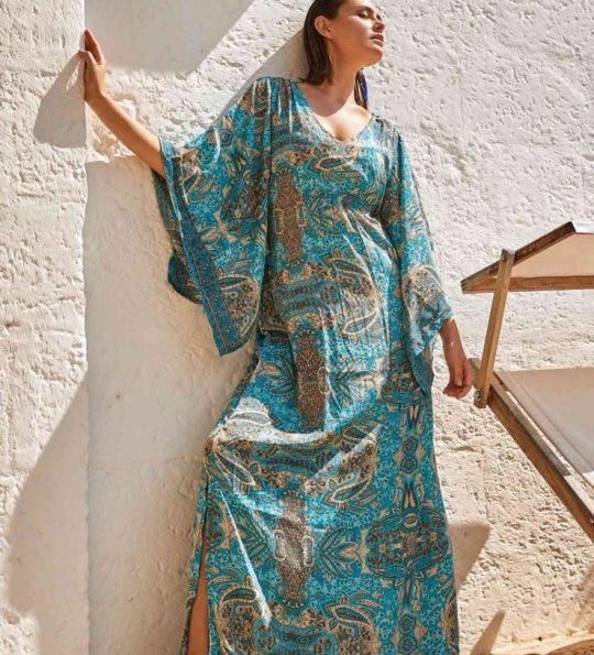 magasin de lingerie salon de provence-soutien-gorge bouches du rhone-lingerie pour hommes istres-carnets christian lacroix miramas-lingerie grande taille salon de provence defile de mode miss paca